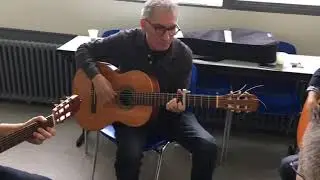 Said Achab et ses &eacute;l&egrave;ves.Ait menguellat en acoustique