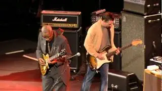 Mike McCready on Killing Floor from the Experience Hendrix DVD