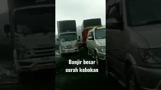truck terjebak banjir lahar dingin semeru #truck #shorts #oleng