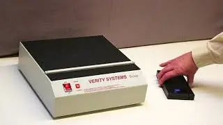 V94  Compact, high energy media tape and reel degausser