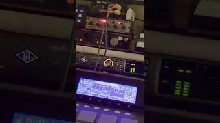 Had to bring the SP202 back out for this #mpc2500 #beatmaking