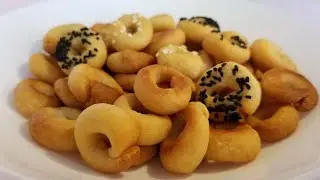 Бублики/Small crunchy bagels