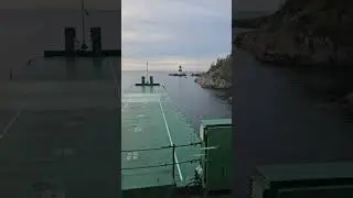 Норвегия #ship #sailing #sailor #ocean #travel #storm #bridge