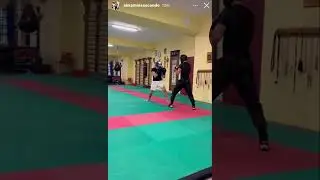 DON ALI FA SPARRING PESANTE