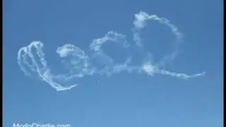 Saludo H&eacute;ctor Julio Freyre a lectores de ModoCharlie