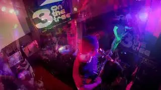 3 On The Tree Cover Band Australia