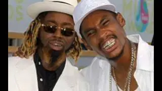 Ying Yang Twins - Wait Remix Feat Busta Rhymes Missy elliot.....