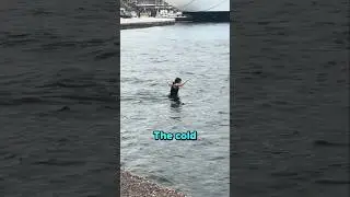 Heroic Rescue: She Saved a Blind Cat from Icy Waters ❤️