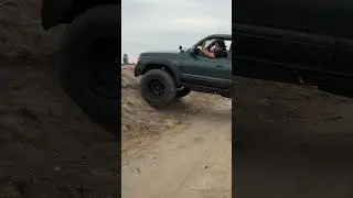Off-roading my 3rd gen 4Runner on 35&rsquo;s