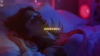 Midnight Desires: A Sensual R&B Mix for Deep Vibes 🌙