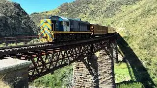 Taieri Gorge Railway Crossing Deep Stream