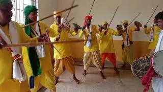Paharpur Natua Nach Team:सांस्कृतिक धरोहर सहेज रहे झारखंडियों के डंडे के करतब देख हैरान रह जायेंगे