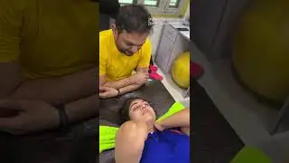 SHE LIT UP INSTANTLY #DrChiragJoisher #HVLAThrust #PostureAlignment #SpinalRelief