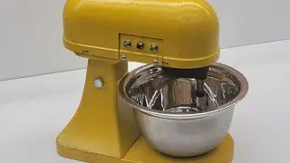 3D printed toy stand mixer with arduino control