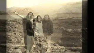 HAPPY TRAVELLERS