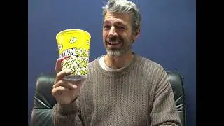 LUCA ARGENTERO risponde alle domande del POPCORNER