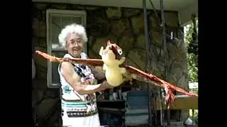 The Gourd Lady! Minnie Black of East Bernstadt, Kentucky - a DELIGHT!