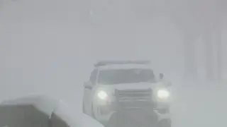 Snowstorm pummels Long Island