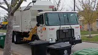 Recycle truck  brand new Autocar heil python collect trash