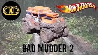 Gettin' down n dirty in the mud pit with HW Bad Mudder 2