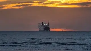 I watched sunrise. 2024 January 1