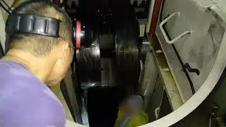 Main engine deflection reading