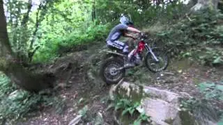 Steve Trials bike. Step. Slow motion.