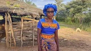 WE COOKED MADHOMBI AT A NEW Village and people enjoyed.#villagelife#botswana