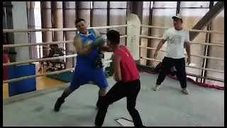 Omar Montilla Vs Emmanuel S&aacute;nchez Guanteo Boxeo Entrenadores Rub&eacute;n &Aacute;lvarez & Ronaldo Alvarez 🥊🥊👹👹