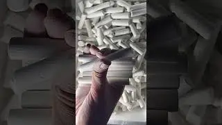 School chalk breaking sounds #asmr #satisfying #oddlysatisfying #fyp