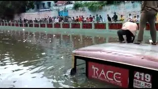 Chennai Rains: Dramatic scenes of a bus that was stuck in T-Nagar Aranganathan subway