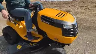&Aring;kgr&auml;sklippare - Cub Cadet Lt1 NS96
