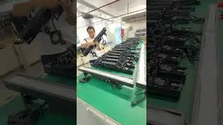 Stage Event Lighting DMX512 RGBW LED Strobe Bar IP66