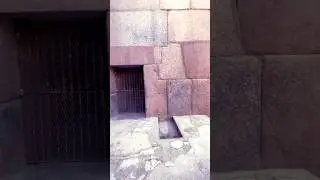 The Mystery of Polygonal Masonry Near the Sphinx: Ancient Engineering Marvels #masonry