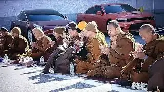 Buddhist Monk world 🌎 Walk for peace ✌️ GA pray for 2026 peace shanties peace ✌️🕊️ America 
