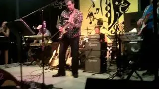 Steamroller Blues Cover by Rob Hawkins Groove101