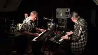 Piano Connection Dampfhammer Blues