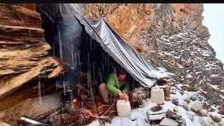 This is Himalayen Life in Our Village|| Nepal| Heavy Snow Fall in My Village Nepal🥲