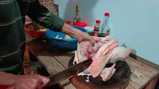 A sumptuous meal for the poor with boiled chicken, liver, intestines and stir fried potatoes