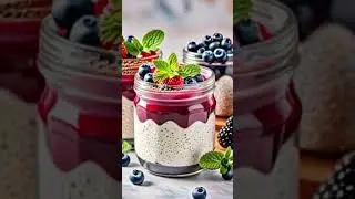 🥣 Power-Packed Greek Yogurt Bowl | High-Protein Breakfast with Berries & Chia 💪✨