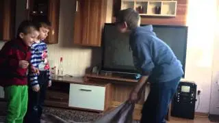 Bruder Simulator #1 Decken ziehen (Deppen ziehen)