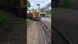 Raungan Suara Lokomotif Kereta Tebu‼️
