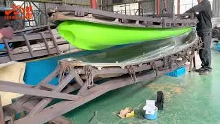 Kayak Manufacturing Operation①-Rotomolding Mould
