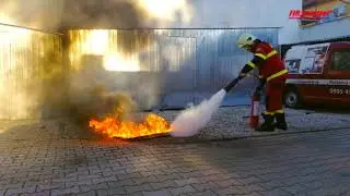 Hasiaci pr&iacute;stroj snehov&yacute; CO2 5kg, hasenie horiaceho benz&iacute;nu