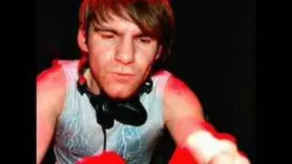 Gabriel Ananda - Doppelwhipper