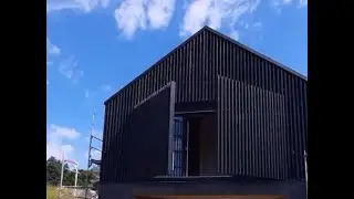 Hausfassade Tousek Swing X 5  mit Safelock Motorriegel