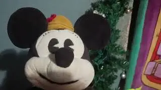 HAPPY NEW YEAR 2026 FROM MINNIE MOUSE PUPPET!!! 🥳🎊🎉🎆