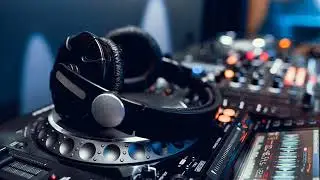 Drum and bass mix 2012  D&yacute;ch&aacute;nek by Gabox
