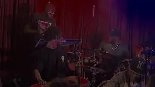 2000Black @ jazzrefreshed 21-12-2017