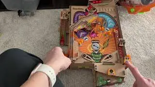 Smartivity DIY Pinball Machine - Super cool building kit that you can keep playing again and again